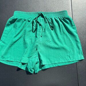 Shein Green Loose Fit Casual Shorts – Size 0XL